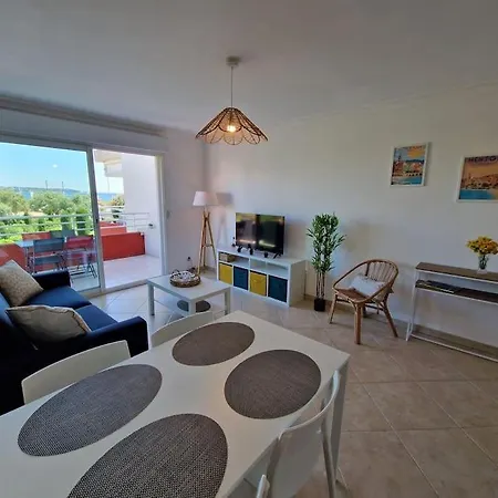 Le Juan Flore : Apt 4 Prs Vue Mer, Clim, Parking Apartment Antibes